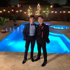 Meet your Posher, Cameron